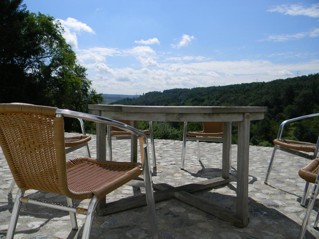 Hotel Landgut Burg Gmbh Weinstadt Exteriér fotografie